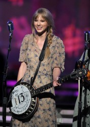 Taylor Swift テイラー・スウィフト