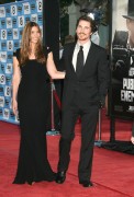 Кристиан Бэйл (Christian Bale) 2009-06-23 At Public Enemies Premiere in LA - 184xHQ 4abff9207596119